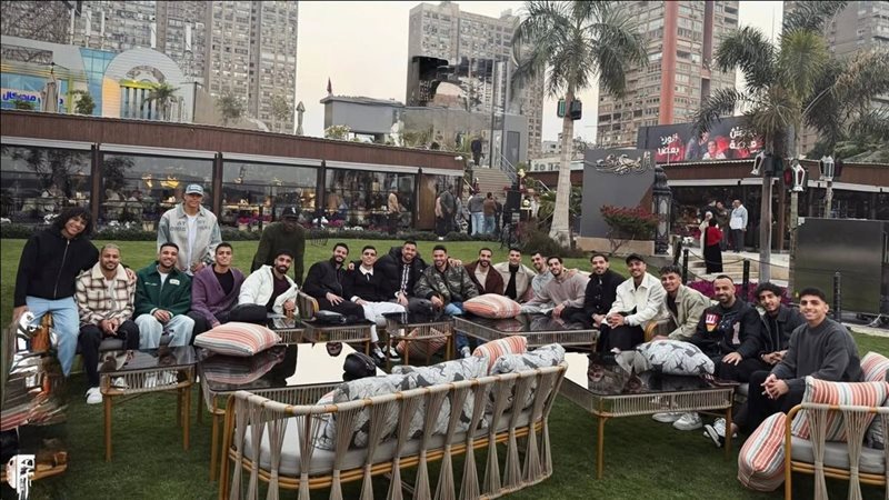 عيلة الأهلي في مأدبة