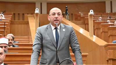 أحمد العطيفي يعلن موافقته من حيث المبدأ على مشروع قانون الضريبة العقارية
