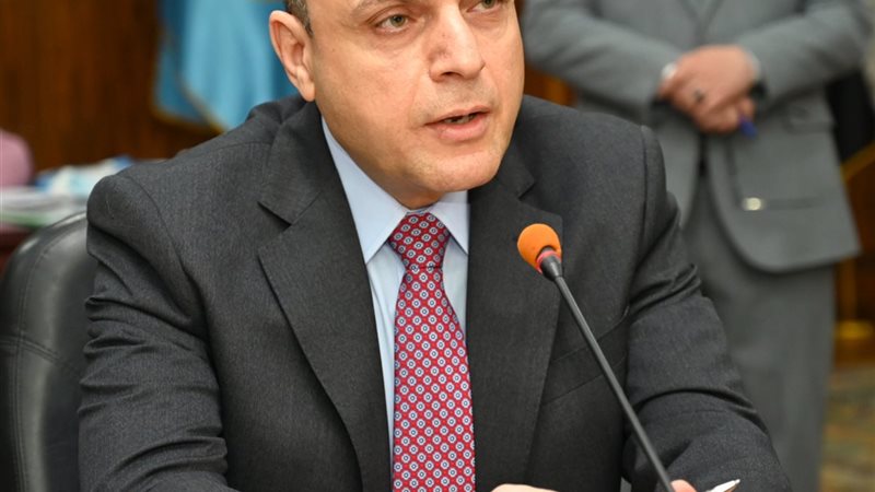 محافظ الغربية 