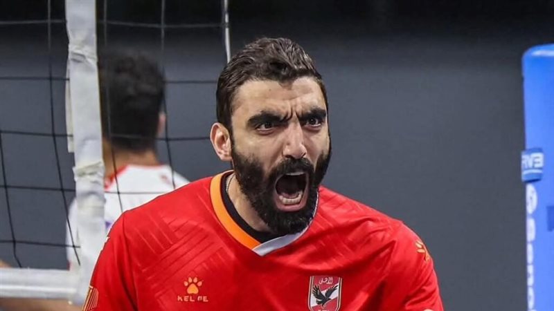 أحمد صلاح لاعب طائرة