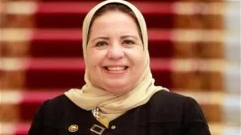 أمل عصفور 
