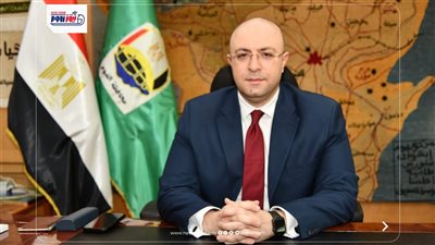 محافظ الفيوم يحيل 9 من الموظفين المقصرين في أداء عملهم للنيابة