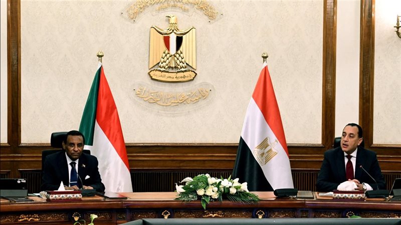 رئيسا وزراء مصر والسودان