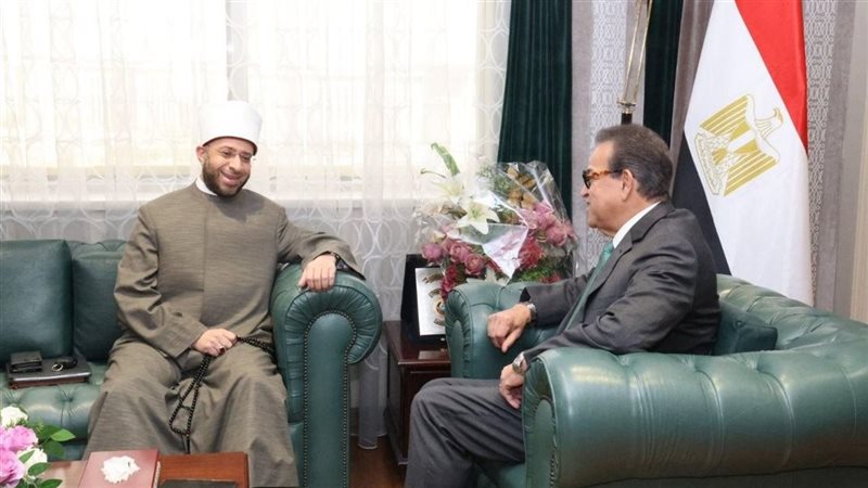 وزيرا الصحة والأوقاف