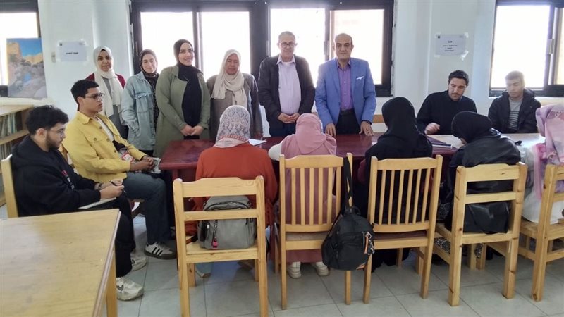 ورش نادي الأدب بجامعة