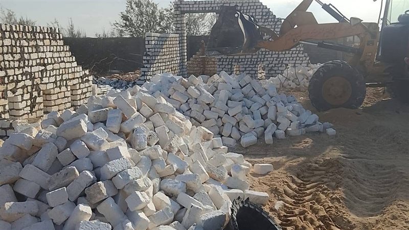 إزالة التعديات بقرية