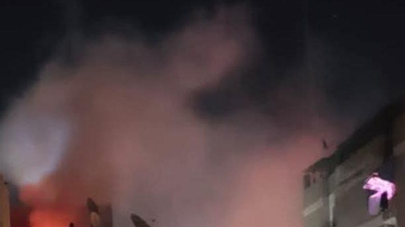 جانب من الحريق