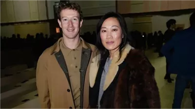 مارك زوكربيرج وزوجته يحصران عرض أزياء Prada بأسبوع ميلانو للموضة