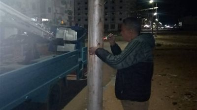 تكثيف حملات النظافة ورفع المخلفات بحي فيصل بمحافظة السويس 