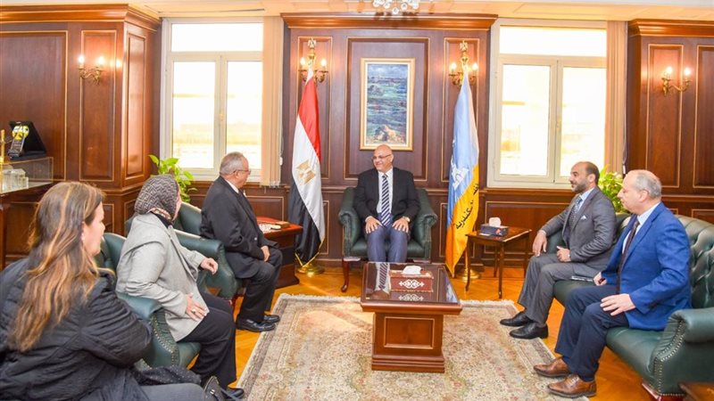محافظ الإسكندرية