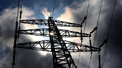 الكهرباء تؤكد انتظام ضخ الوقود والغاز الطبيعي لجميع محطات التوليد
