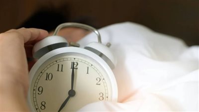 السهر المستمر يهدد قلبك وصحتك.. إليك أبرز المخاطر الطبية