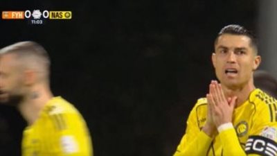 رونالدو في حسرة مع النصر.. كم ركلة جزاء أهدرها الدون في مسيرته؟
