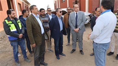 محافظ المنوفية يواصل جولاته الميدانية لتفقد محطات الصرف الصحي بالباجور وسمان