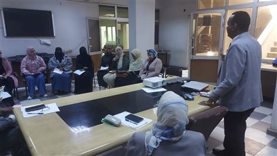 برنامج تدريبى حول أهمية دور المرأة في تعزيز الأمن والسلم القوميين بأسوان