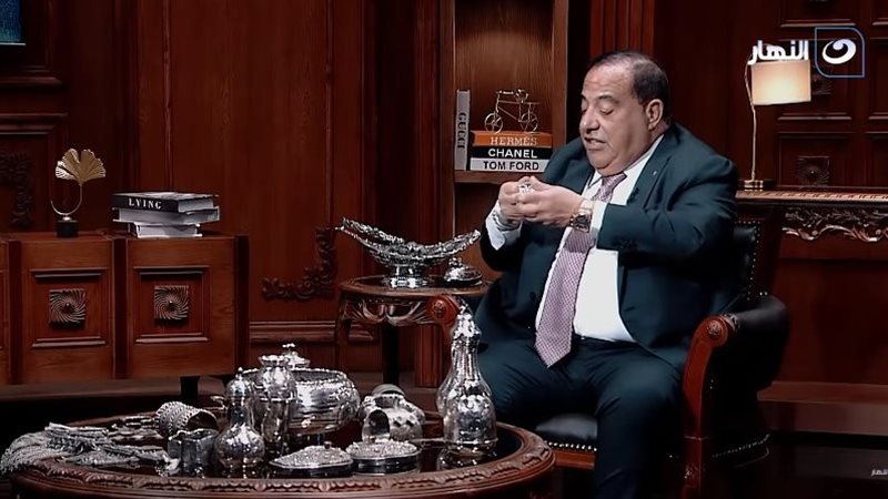 عاطف واصف رئيس مجلس