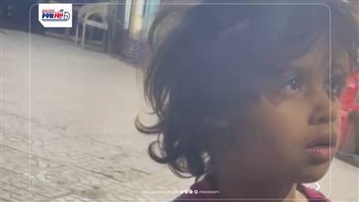 الأمن يفحص فيديو صادم..أب يجبر طفلته على تعاطي المخدرات ويترك أبناءه في الشارع