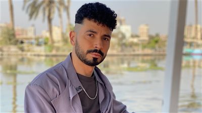 محمد أنور يحتفل بانتهاء تصوير مسلسل مناعة بطولة هند صبري |فيديو