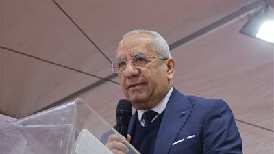 المهندس عرفات: تدشين منصة رقمية متكاملة تتيح للحصول علي خدمات الكترونية 