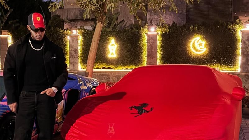 محمد رمضان يشتري