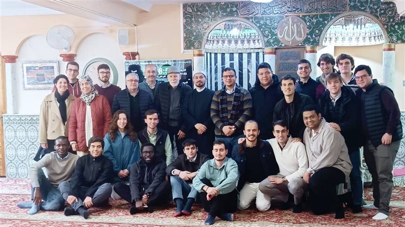 لقاء فكري مع وفد