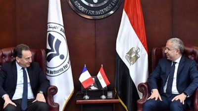 فرنسا تدعو هيئة الاستثمار للمشاركة في منتدى الأعمال بباريس وليون