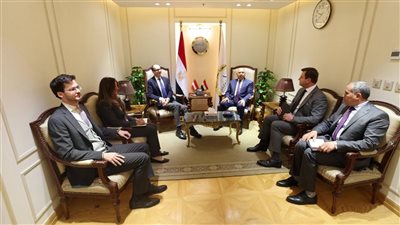 وزير النقل يبحث مع «بلاسر» النمساوية توطين صيانة السكك الحديدية