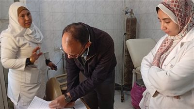 صحة قنا تنجح في الكشف الطبي على 663 مواطنا بقرية المحروسة