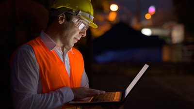 كيف تنام بشكل أفضل أثناء العمل الليلي؟.. نصائح لتحسين جودة نومك