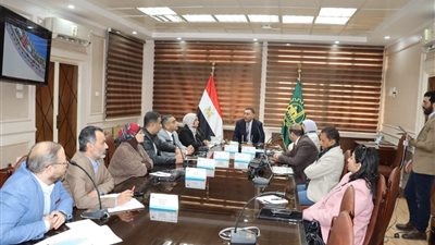 محافظ القليوبية يتابع معدلات تنفيذ المرحلة 