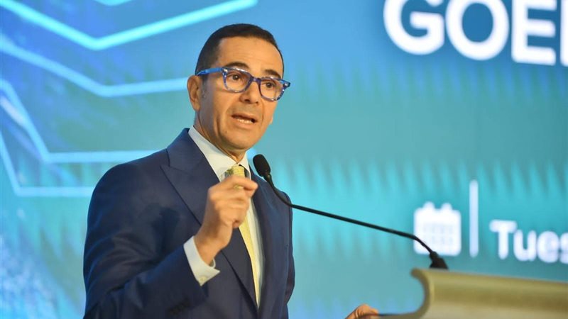  وزير الاستثمار والتجارة
