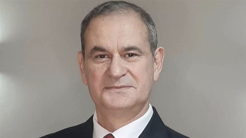 الدكتور مدحت الشريف