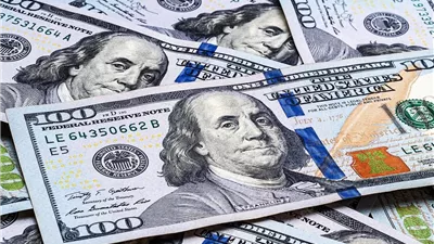 الدولار يتراجع أمام الجنيه لأول مرة منذ اندلاع الحرب الأمريكية ضد إيران 