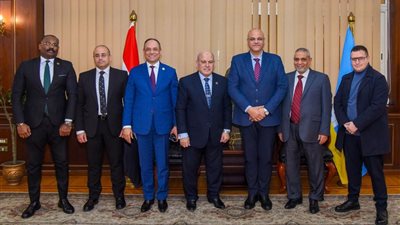 محافظ الإسكندرية يستقبل رئيس هيئة النيابة الإدارية لبحث دعم منظومة العمل