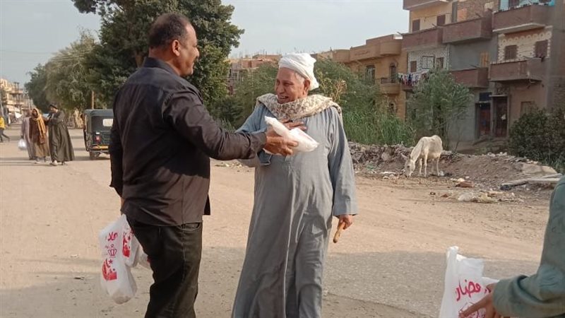 تمرة على الأذان