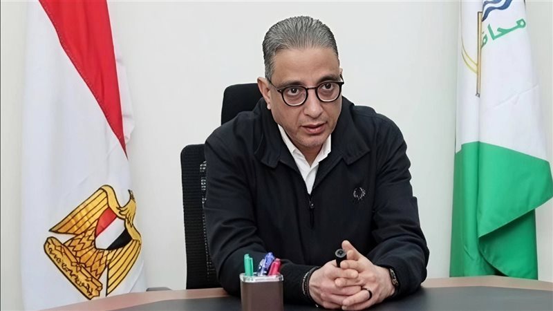 احمد الانصاري محافظ