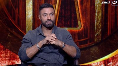 كريم فهمي يكشف: أزور طبيبًا نفسيًا حتى الآن.. «مش عيب»