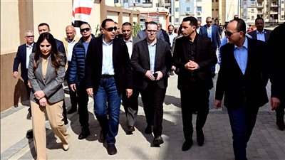 مدبولي يتفقد مشروعات سكن لكل المصريين بحدائق العاصمة ويشيد بالمنتجات المحلية