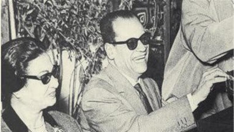 حكاية عشق نجيب محفوظ