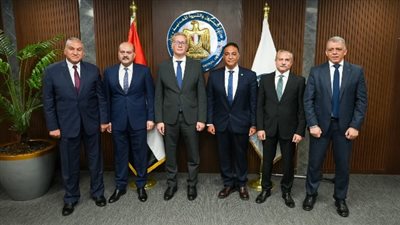 وزير البترول: إيثيدكو نموذج مصري قوي ينافس عالميا ومبيعاتها تتجاوز 5.7 مليار