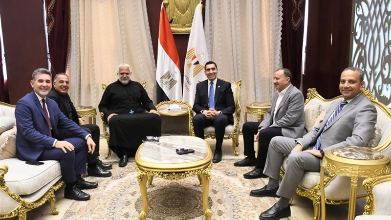 جوهر نبيل وزير الرياضة