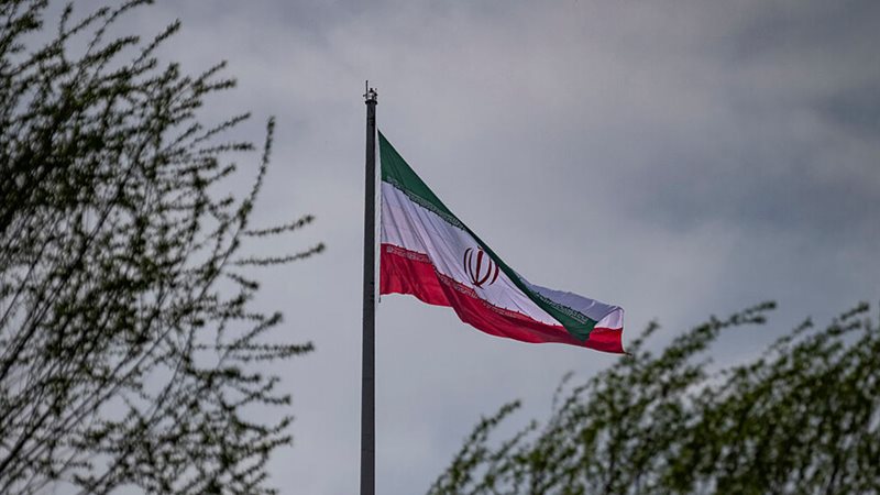 إيران