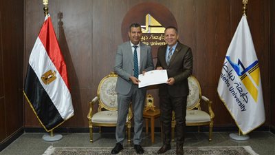 تكليف الدكتور رشدي فتحي حسن وكيلاً لكلية التجارة للدراسات العليا بجامعة دمياط