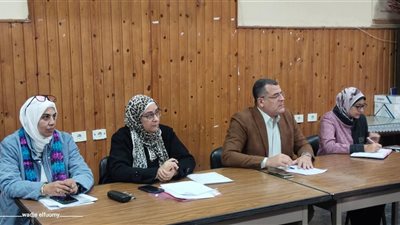وكيل تعليم دمياط يترأس اجتماعًا لتطوير الرقابة المالية والإدارية بالمدارس