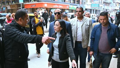 محافظ البحيرة تقود حملة مفاجئة لضبط الأسواق وأزمة السلع بأبو حمص