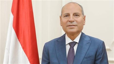 لمحاربة الغلاء.. محافظ القاهرة يفتتح معرض أهلا بالعيد للسلع والملابس