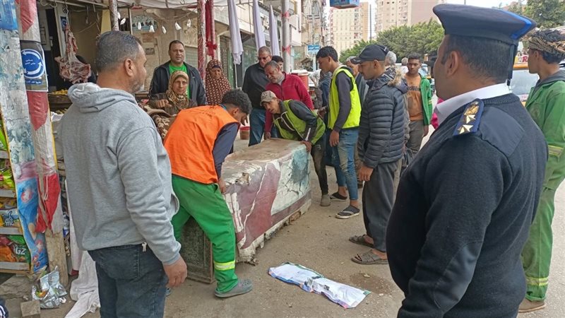 جانب من الحملات 