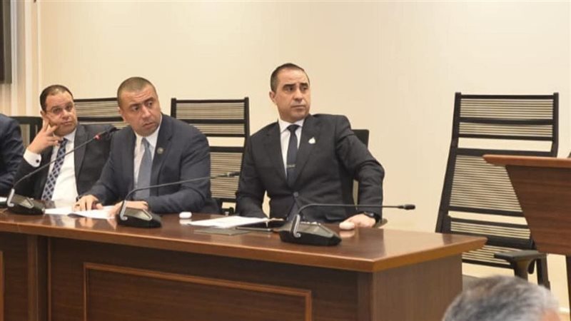 جانب من اجتماع اللجنة