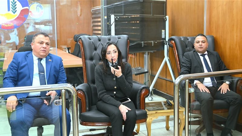 من داخل غرفة التحكم