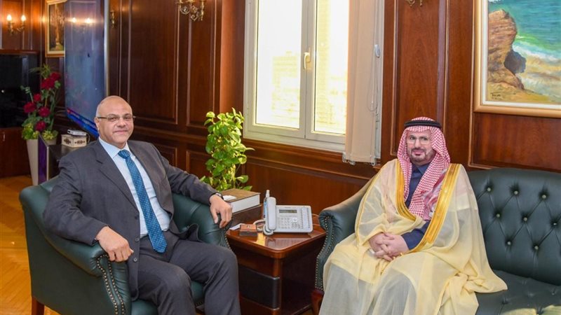 محافظ الإسكندرية